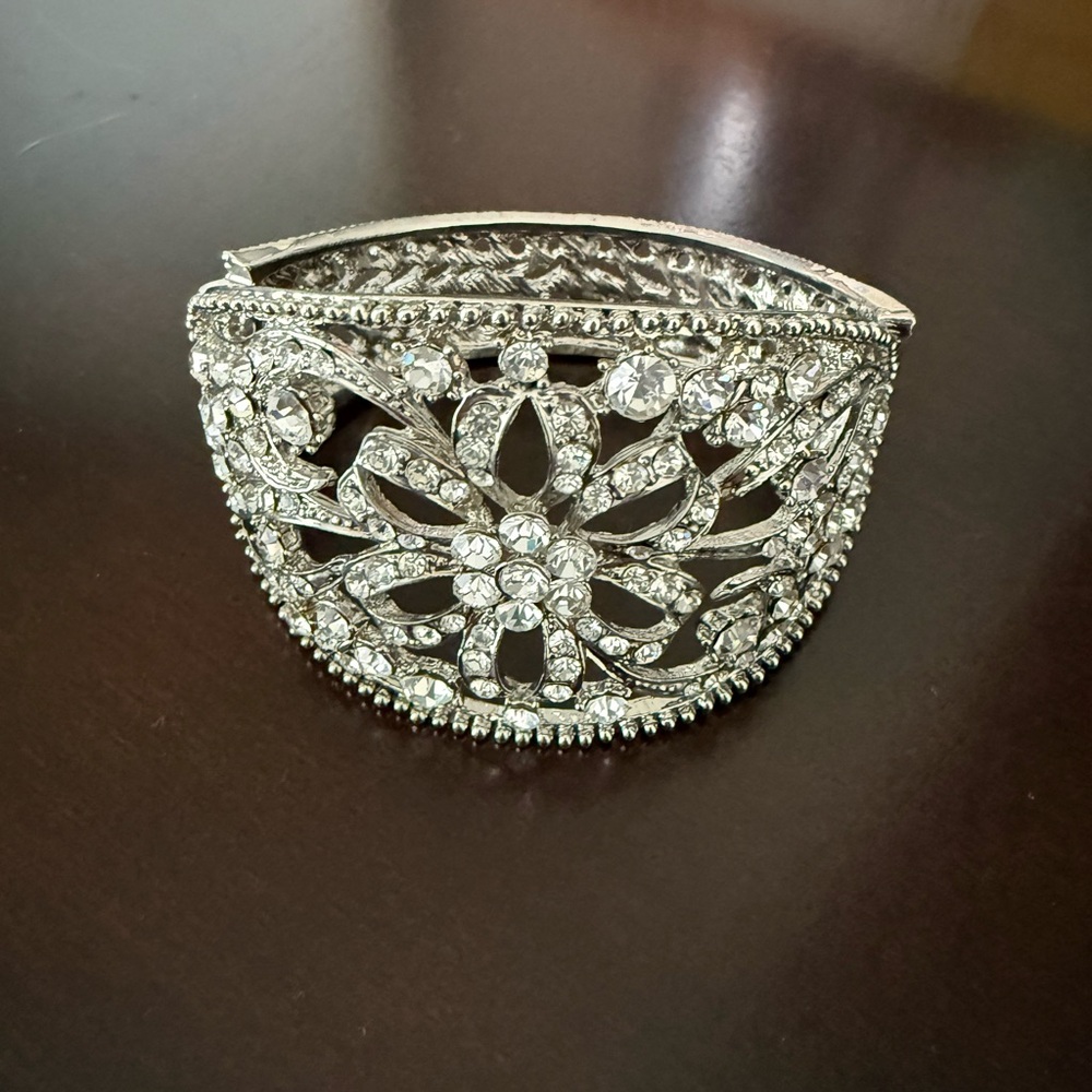Elegant Silver Crystal Bangle Bracelet